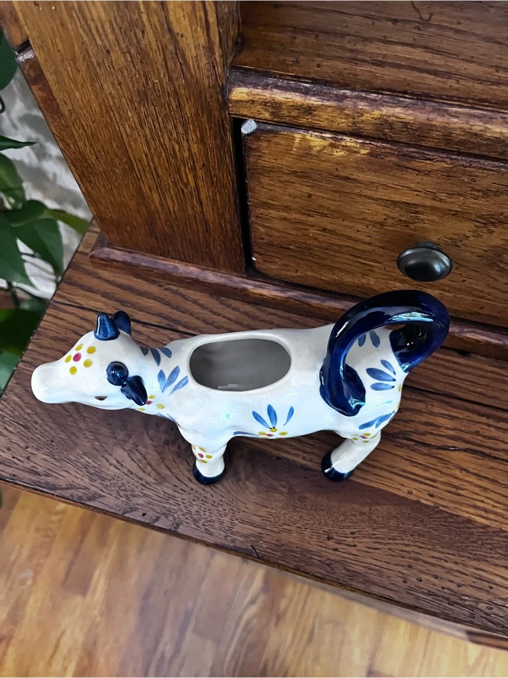 Temp-tations Old World Blue Cow Creamer Ceramic Pitcher Rare